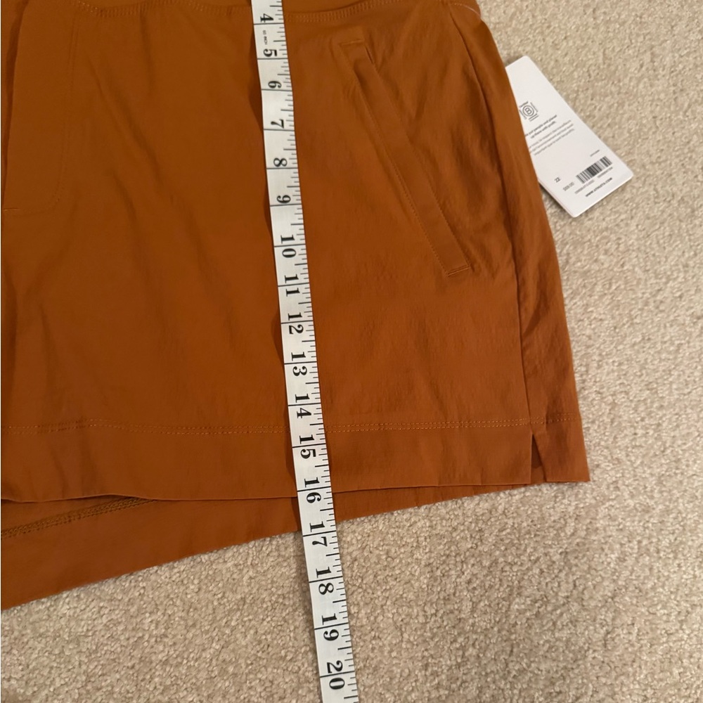 NWT Athleta Women's Athletic Shorts in Rich Orange - Picture 10 of 10